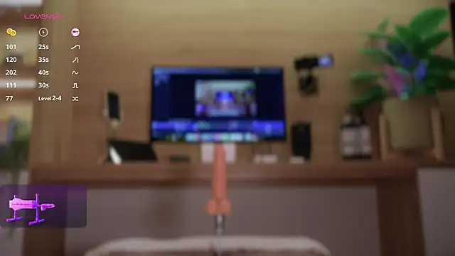 lana kane  online show from October 2025 05:45:02 PM