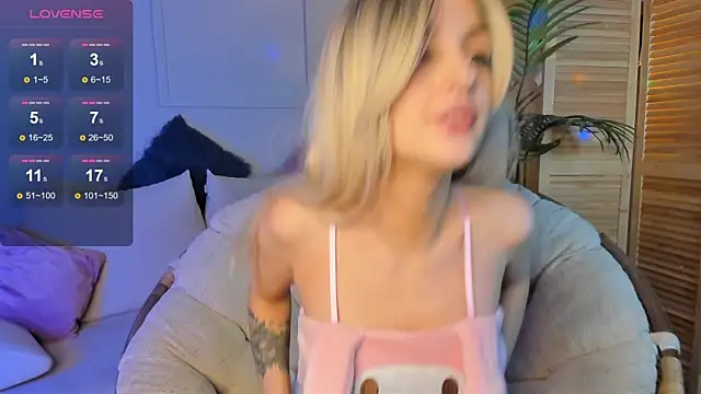 Katty Lights online show from December 2024 06:02:02 AM