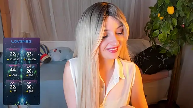 Katty Lights online show from January 2025 11:11:01 AM