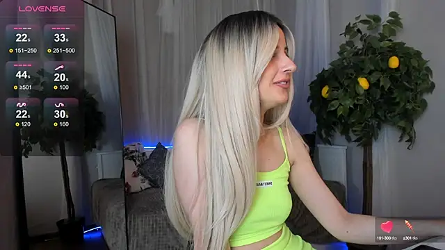 Katty Lights online show from February 2025 04:31:01 PM