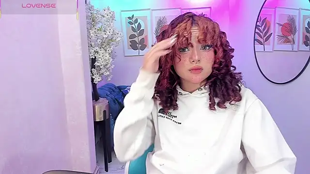 Theia moon online show from November 2025 01:55:01 PM