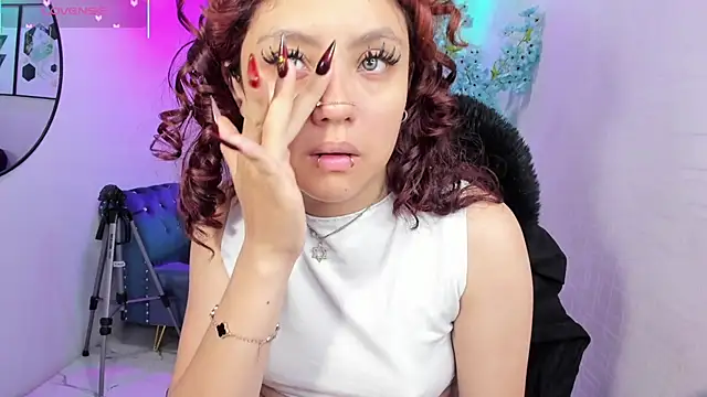 Theia moon online show from April 2026 12:52:02 PM