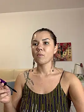 MiraMiss online show from September 2025 08:28:02 AM