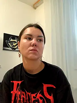 MiraMiss online show from November 2025 06:28:01 AM