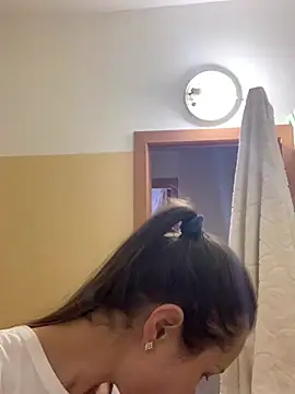 MiraMiss online show from January 2026 07:23:02 AM