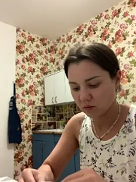 Snapshot of MiraMiss chatting on May 2026 05:19:02 PM MiraMiss online show from May 2026 05:19:02 PM