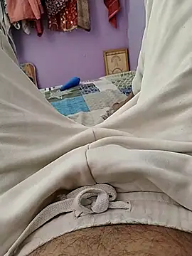 Snapshot of Noname333u chatting on October 2025 03:29:02 AM Noname333u online show from October 2025 03:29:02 AM