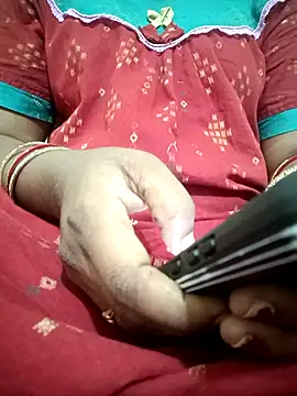 Telugu-mirchi online show from February 2026 10:33:01 PM