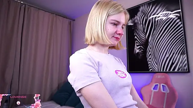 Snapshot of OdelinaFicken chatting on October 2025 05:55:01 AM OdelinaFicken online show from October 2025 05:55:01 AM