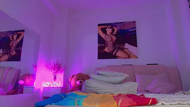 Snapshot of lissa_yasemin chatting on February 2025 10:43:01 PM lissa yasemin online show from February 2025 10:43:01 PM