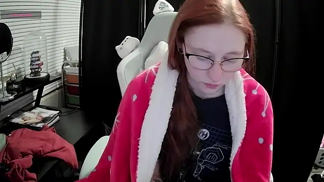 LilyFoxxx online show from February 2025 05:09:01 AM