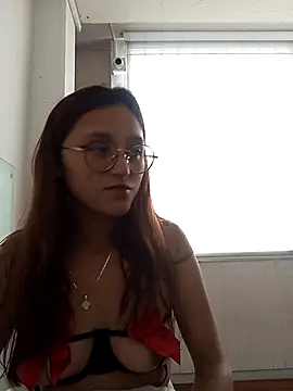 Snapshot of AddisonMars chatting on December 2024 04:19:01 PM AddisonMars online show from December 2024 04:19:01 PM