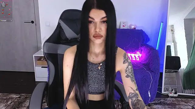 Tiffany lab online show from November 2025 10:59:02 AM