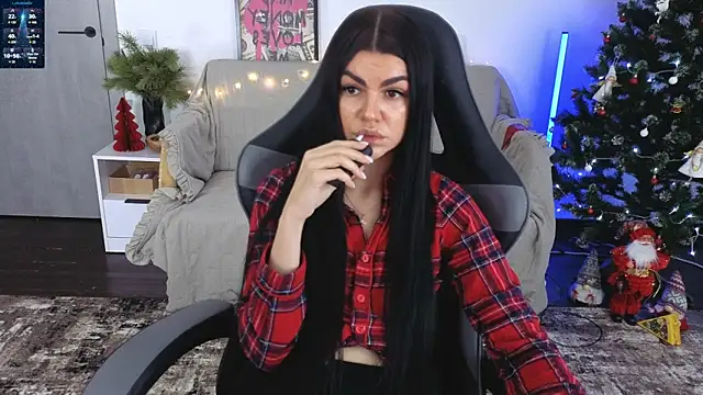 Tiffany lab online show from December 2025 12:46:02 PM