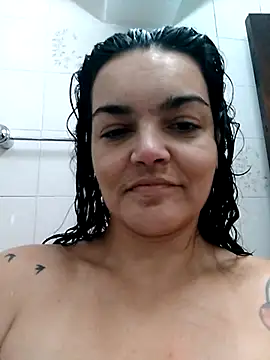 Snapshot of escritorasafada chatting on February 2025 04:05:02 PM escritorasafada online show from February 2025 04:05:02 PM