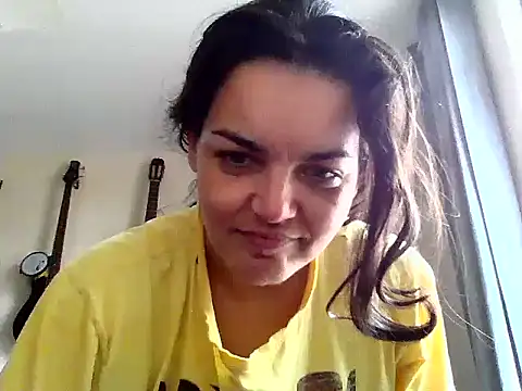 Snapshot of escritorasafada chatting on March 2025 04:13:01 PM escritorasafada online show from March 2025 04:13:01 PM