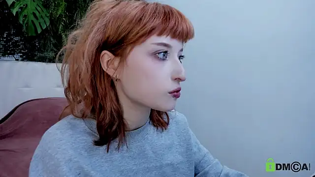 ElizaNik  online show from November 2025 09:40:01 PM