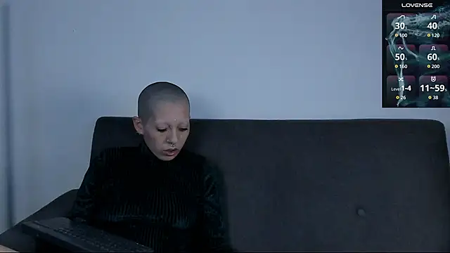 lnxmst online show from December 2025 10:29:02 PM