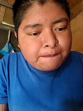 Snapshot of Carlosfkf chatting on February 2026 10:06:02 PM Carlosfkf online show from February 2026 10:06:02 PM