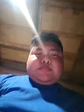 Snapshot of Carlosfkf chatting on April 2026 02:27:02 AM Carlosfkf online show from April 2026 02:27:02 AM