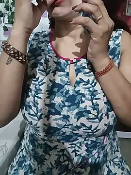 Snapshot of Sneha_gril chatting on May 2026 02:33:01 PM Sneha gril online show from May 2026 02:33:01 PM