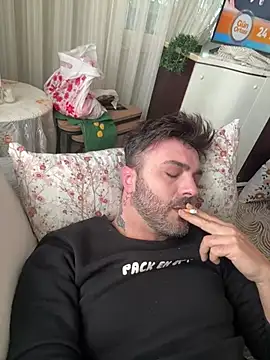 hot man eray online show from February 2025 10:28:02 AM