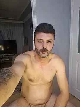 hot man eray online show from December 2025 04:27:01 PM