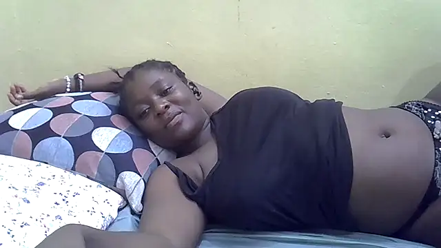 Harrisamor online show from December 2025 11:35:01 PM