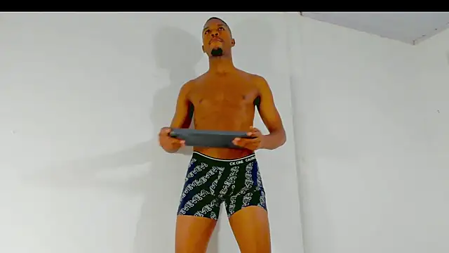 Snapshot of Amir_mikelsen chatting on February 2026 05:33:02 AM Amir mikelsen online show from February 2026 05:33:02 AM