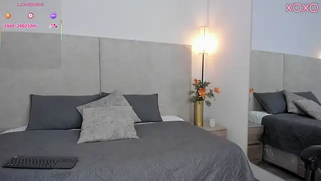 Saori newman online show from April 2026 11:44:02 AM