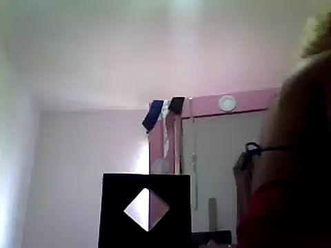 ariana crazzy online show from February 2025 05:18:02 PM