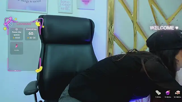 Goddess  Lilith online show from November 2025 02:50:02 AM