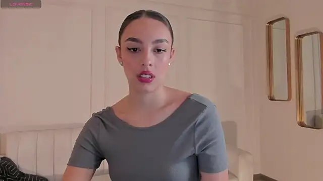 KaiaFerreira online show from January 2026 12:30:01 PM