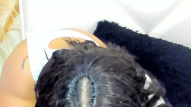 Snapshot of ScarlethNatasha chatting on September 2025 03:11:02 AM ScarlethNatasha online show from September 2025 03:11:02 AM