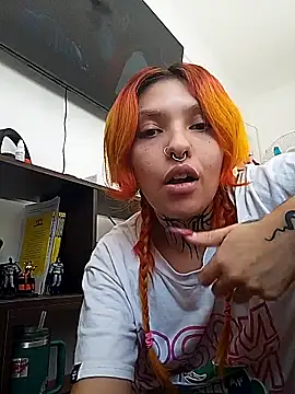 littledoll juicy online show from March 2026 08:15:02 PM