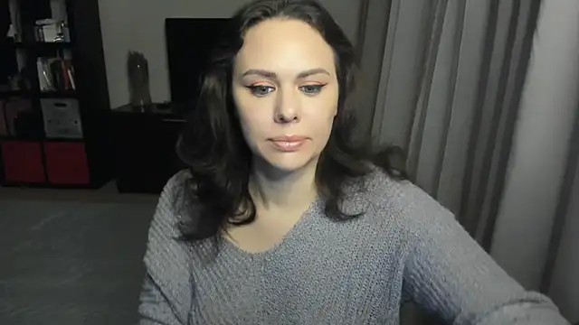 MollyCheiz online show from December 2025 03:52:01 PM