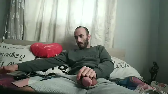 Snapshot of kisandgioni chatting on December 2024 12:15:01 PM kisandgioni online show from December 2024 12:15:01 PM