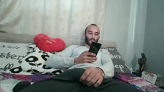 Snapshot of kisandgioni chatting on January 2025 10:49:02 AM kisandgioni online show from January 2025 10:49:02 AM