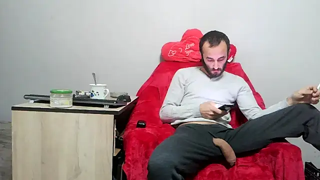 Snapshot of kisandgioni chatting on February 2025 07:36:01 PM kisandgioni online show from February 2025 07:36:01 PM