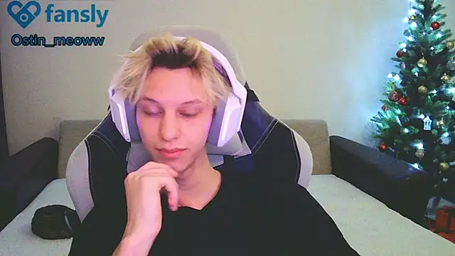 Ostin meow online show from January 2025 05:01:01 PM