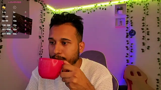 Raf brunette online show from December 2024 01:24:02 PM