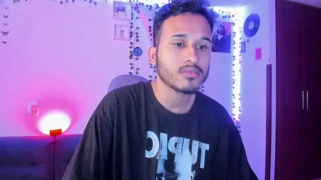 Raf brunette online show from January 2025 09:56:01 AM