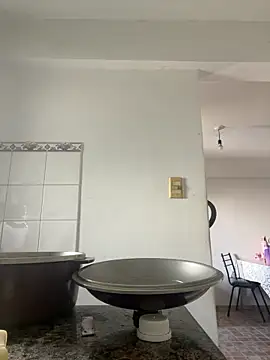 Macadiez10 online show from March 2026 05:52:02 PM