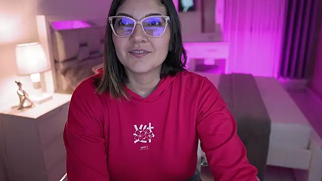 Camilaa bueno online show from December 2024 11:43:02 PM