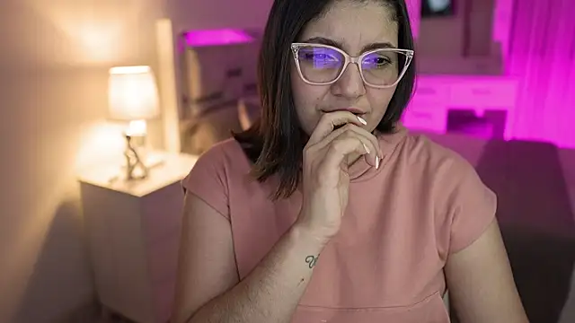 Camilaa bueno online show from December 2024 12:24:01 AM