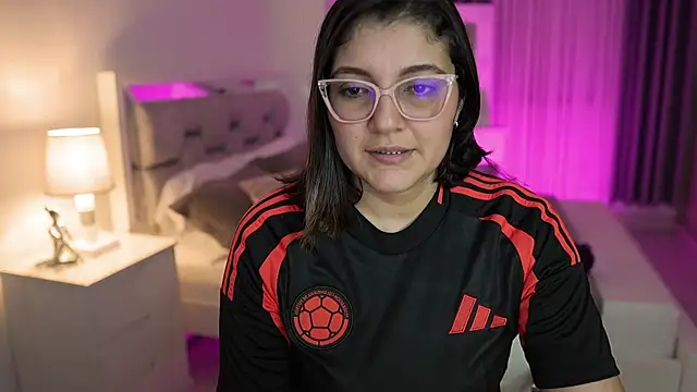 Camilaa bueno online show from December 2024 03:11:02 AM