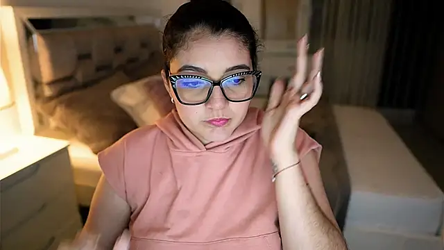 Camilaa bueno online show from October 2025 12:33:02 AM