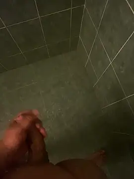 Snapshot of Tommy_y_Pamela chatting on February 2026 03:32:01 AM Tommy y Pamela online show from February 2026 03:32:01 AM