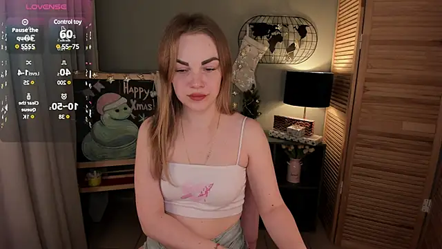 julianablond online show from December 2024 02:37:01 PM