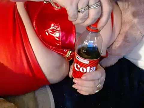 housewife shantie online show from February 2025 09:31:02 PM